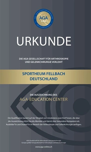 Sportheum_Sportklinik_Fellbach_DrMauch_AGA_Urkunde Dr. Mauch von der Sportheum Sportklinik Fellbach mit AGA-Zertifikat – offizielle Auszeichnung als Spezialist für Arthroskopie und Gelenkchirurgie.