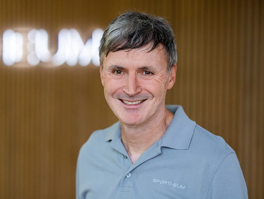 Prof. Dr. Frieder Mauch: Expertise in MRT-Diagnostik